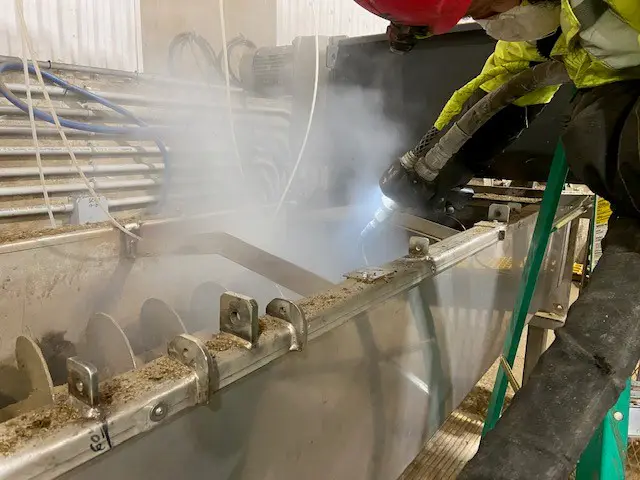 Dry Ice Blasting - Industrial Cleaning