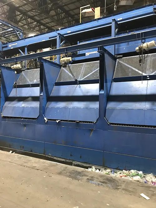 Dust collection in a Waster recycling center.